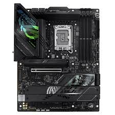 ROG STRIX Z890-F motherboard in GCC. WiFi 6E, DDR5